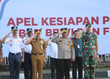 Dandim 0301 PBR Hadiri Apel Pengamanan Apeksi, GNBBI, dan Festival Lancang Kuning 2024 di Gajah Mada