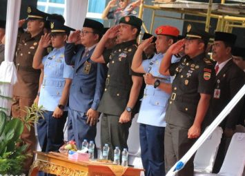Kolonel Inf Sri Marantika Beruh Hadiri Upacara Peringati Hari Pendidikan Nasional Tahun 2024   