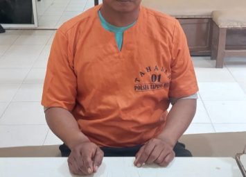 Bermotif Sakit Hati , Adik Aniaya Abang Kandung Dengan Sajam