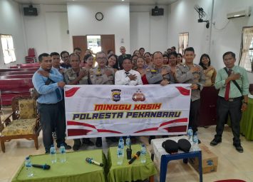 Tim Minggu Kasih Polresta Pekanbaru Sambang dan Tampung Aspirasi Jemaat GPI   