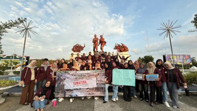 Mahasiswa se-Universitas Abdurrab Galang Dana untuk Korban Banjir di Sumbar, Sumut, dan Aceh