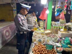 Pastikan Stok Sembako Aman, Polsek Limapuluh Kembali Pantau Harga Pangan di Pasar Sail