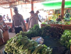 Tinjau Langsung Los Pedagang, Polsek Limapuluh Pastikan Kebutuhan Pangan di Pasar Sail Terkendali