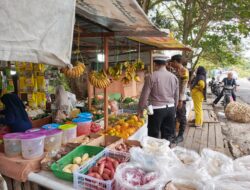 Cek Harga Kebutuhan Pokok, Polsek Limapuluh Pantau Pedagang Harian Suka Mulia