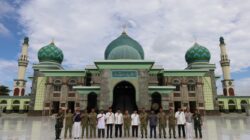 TNI Hadir untuk Semua, Anjangsana HUT ke-81 TNI Perkuat Persatuan Lintas Agama dan Adat di Riau