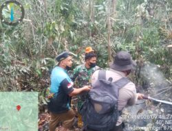Hadapi Medan Berbukit dan Angin Kencang, Kodam XIX/Tuanku Tambusai Tangani Karhutla di Inhil